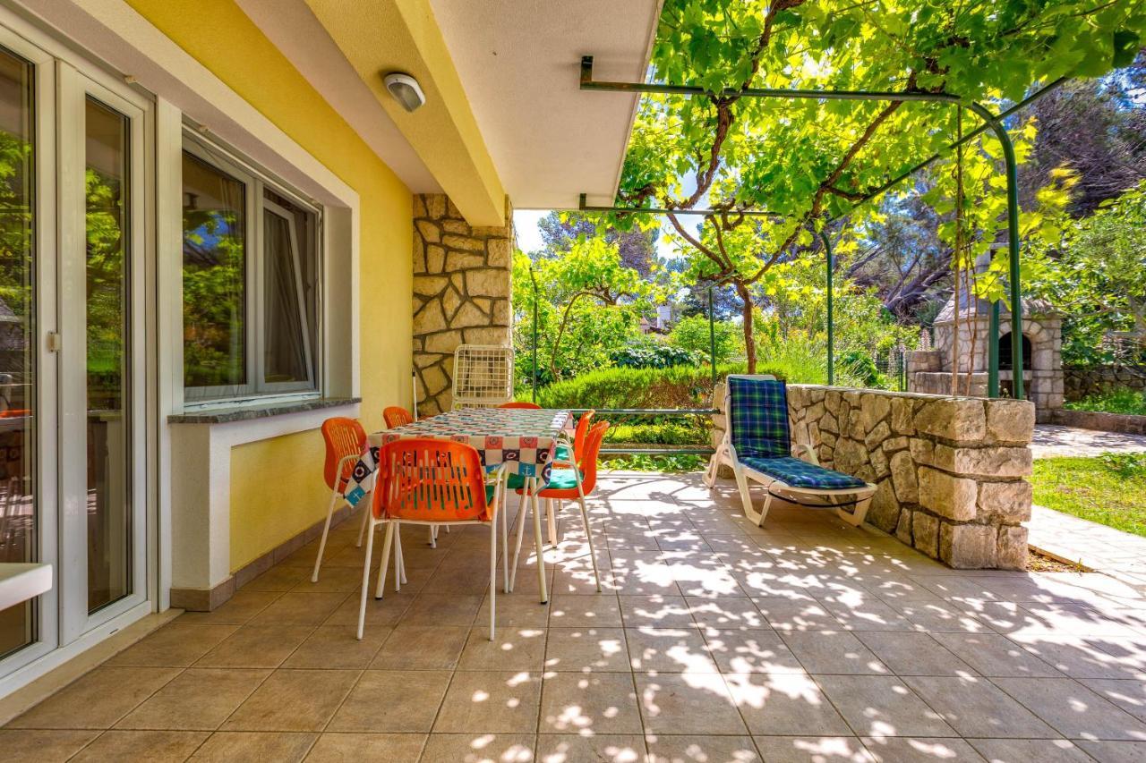 Apartments Margarita Mali Losinj Exterior photo