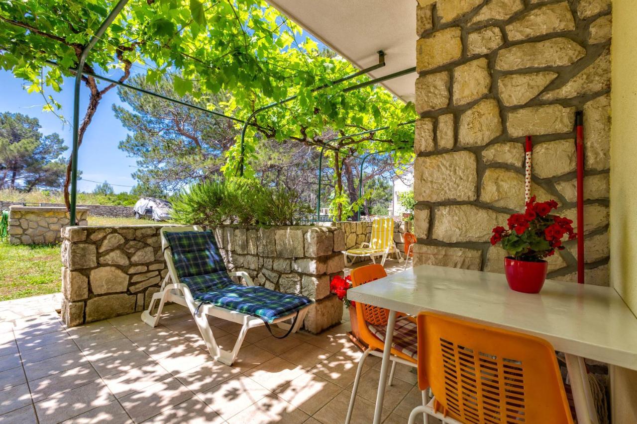 Apartments Margarita Mali Losinj Exterior photo