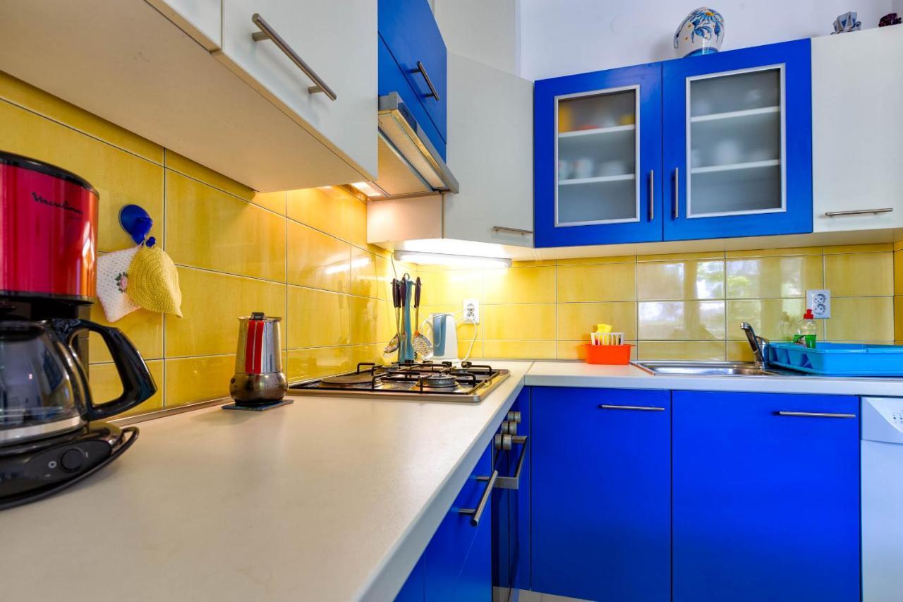 Apartments Margarita Mali Losinj Exterior photo