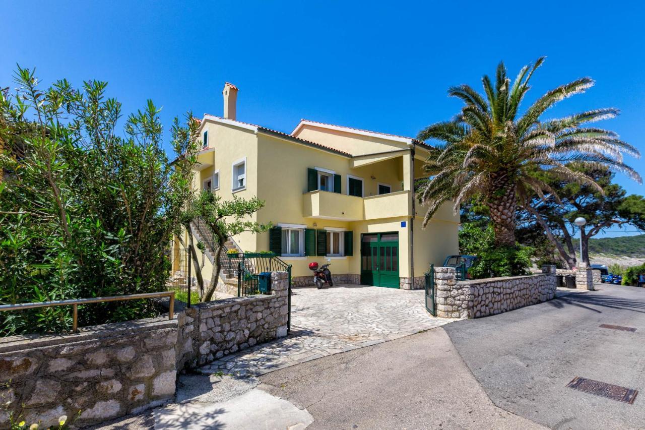 Apartments Margarita Mali Losinj Exterior photo