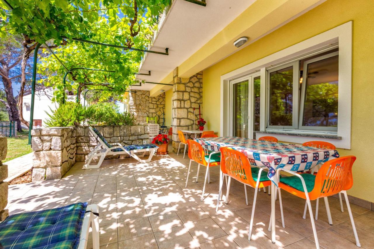 Apartments Margarita Mali Losinj Exterior photo