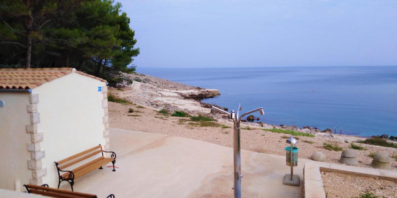 Apartments Margarita Mali Losinj Exterior photo